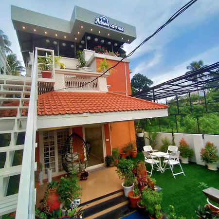Adams Cottage Kochi ภายนอก รูปภาพ